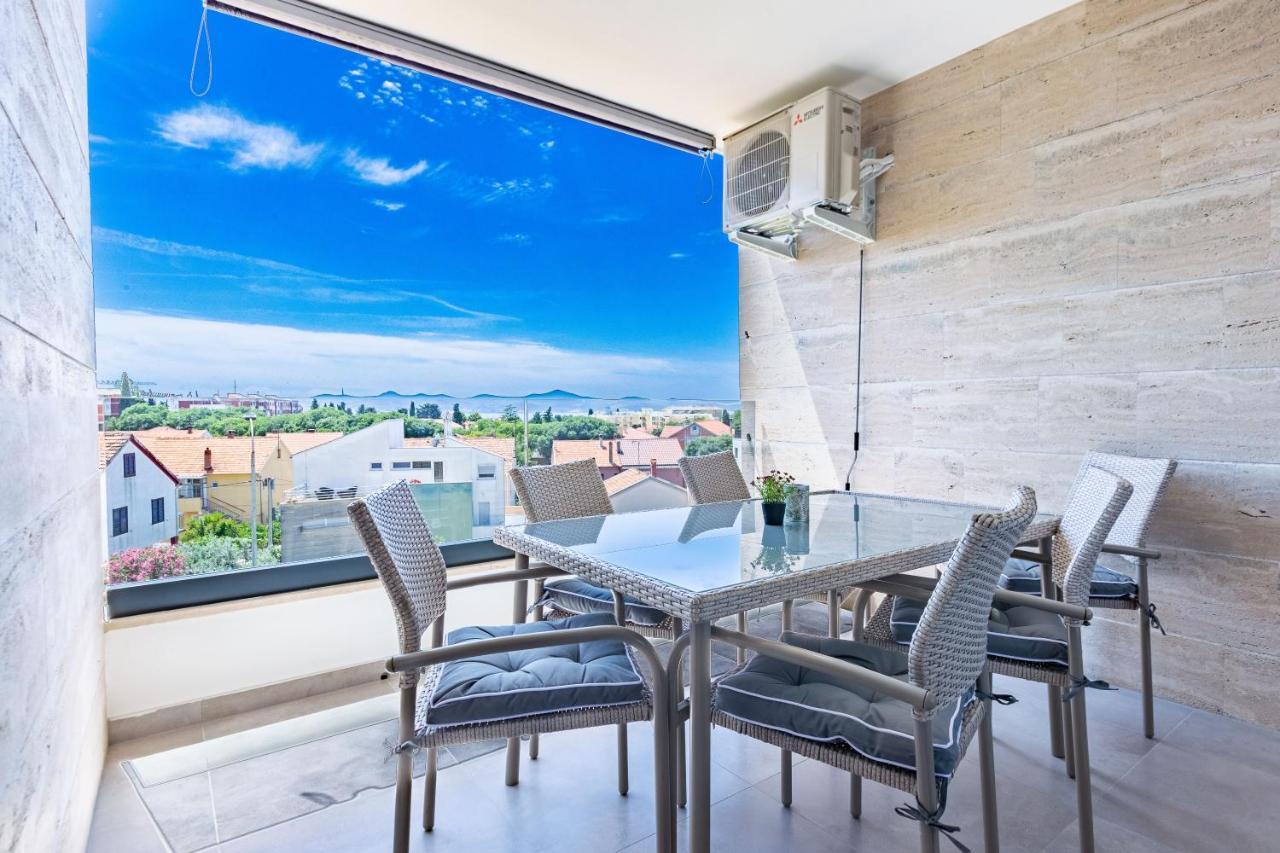 Apolon 2Bdr Apartment With Balcony Zara Esterno foto